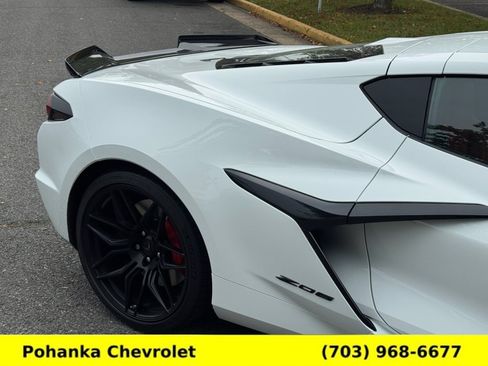 Used 2026 Chevrolet Corvette Z06 RWD image 7