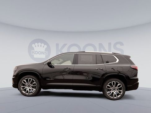 New 2026 GMC Acadia Denali Ultimate image 2