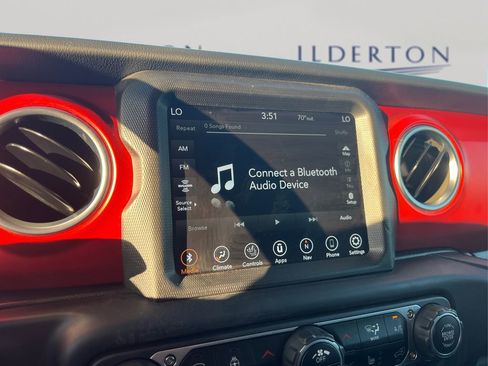 Used 2022 Jeep Wrangler Unlimited Rubicon w/ LED Lighting Group image 29