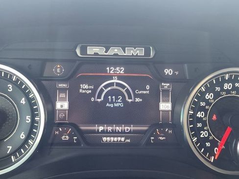Used 2022 RAM 1500 Laramie AWD/4WD image 32
