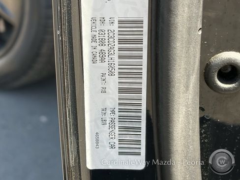 Used 2020 Dodge Challenger SXT RWD image 31