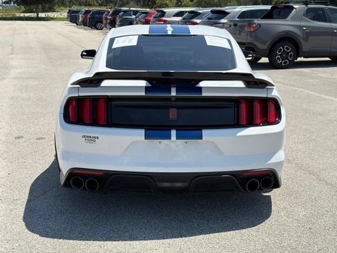 Used 2018 Ford Mustang Shelby GT350 w/ Electronics Package RWD image 4