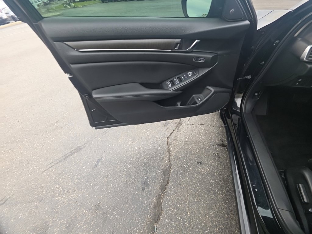 Certified 2019 Honda Accord EX-L image 11