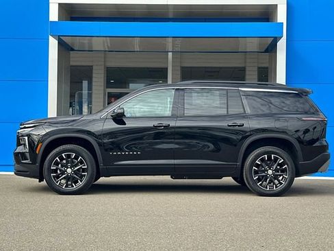 New 2026 Chevrolet Traverse LT w/ Sun and Wheel Package image 9