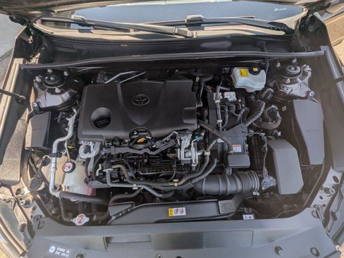 Used 2018 Toyota Camry XLE w/ Audio Package FWD image 30