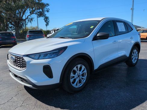 Used 2023 Ford Escape Active FWD image 8