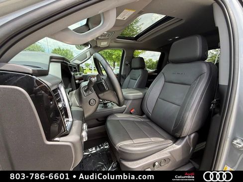 Used 2023 GMC Sierra 1500 Denali w/ Denali Reserve Package AWD/4WD image 5