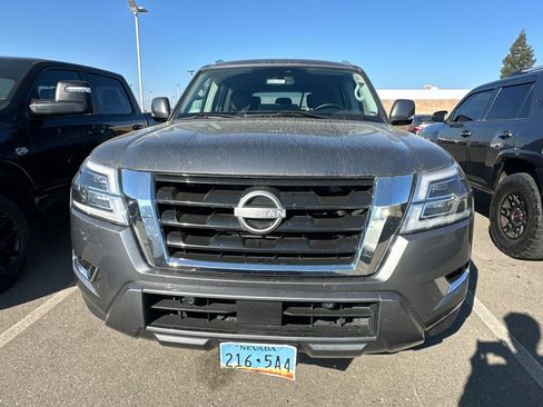 Certified 2024 Nissan Armada SV image 3