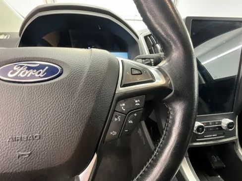 Used 2023 Ford Edge SEL AWD/4WD image 16