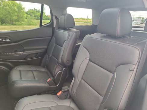 Used 2023 GMC Acadia SLT AWD/4WD image 37