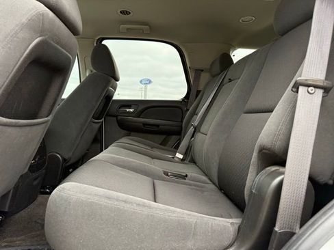 Used 2009 Chevrolet Tahoe LT w/ Regional Value Package image 14