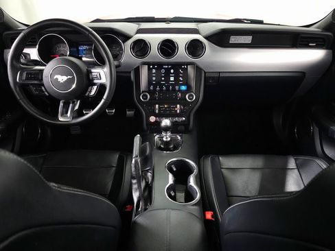 Used 2016 Ford Mustang Premium image 15
