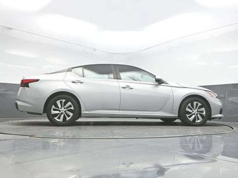 Used 2021 Nissan Altima 2.5 S image 34