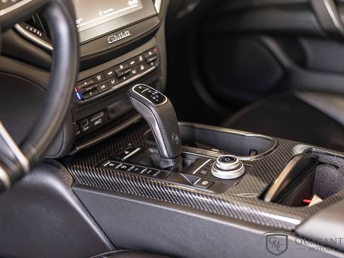Used 2020 Maserati Ghibli image 20