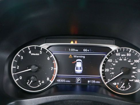 Used 2022 Nissan Altima 2.5 SV FWD image 15