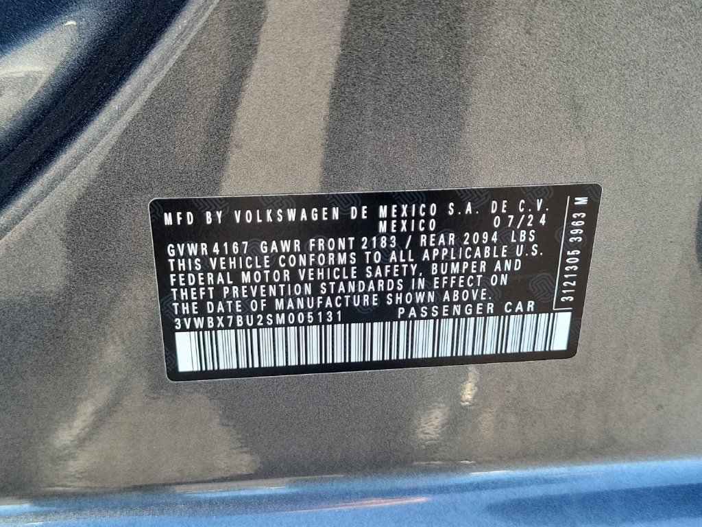 Used 2025 Volkswagen Jetta Sport FWD image 29