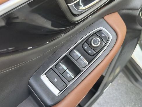 Certified 2025 Subaru Outback Touring XT AWD/4WD image 23
