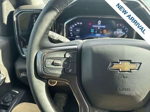 Used 2025 Chevrolet Silverado 2500 LT w/ Trail Boss Package image 21