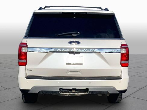 Used 2018 Ford Expedition Max XLT w/ Equipment Group 202A AWD/4WD image 5