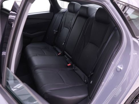 Used 2023 Honda Accord Sport image 10