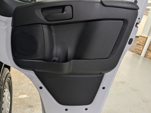 Used 2025 RAM ProMaster 3500 FWD image 26