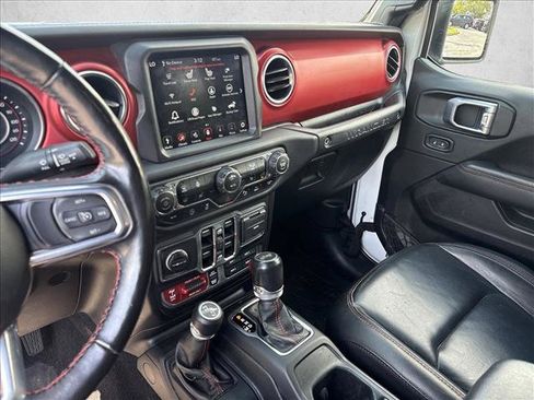 Used 2021 Jeep Wrangler Unlimited Rubicon AWD/4WD image 16