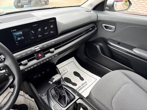 Used 2025 Kia K4 FWD image 15