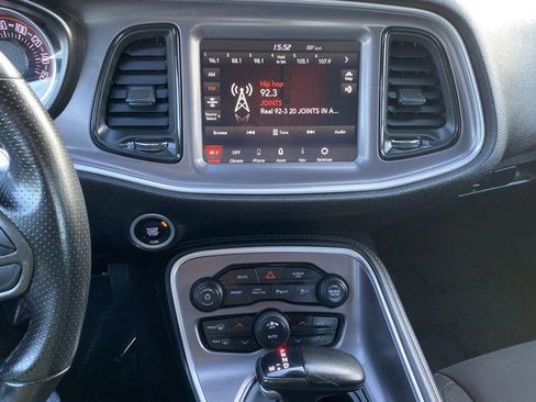 Used 2022 Dodge Challenger GT image 15