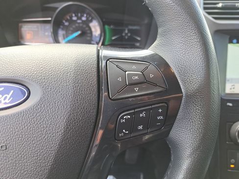 Used 2019 Ford Explorer XLT w/ Equipment Group 202A image 20