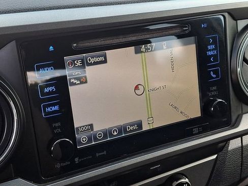 Used 2016 Toyota Tacoma TRD Sport w/ Towing Package RWD image 16