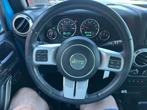Used 2017 Jeep Wrangler Unlimited Sahara w/ Quick Order Package 24E Chief AWD/4WD image 75