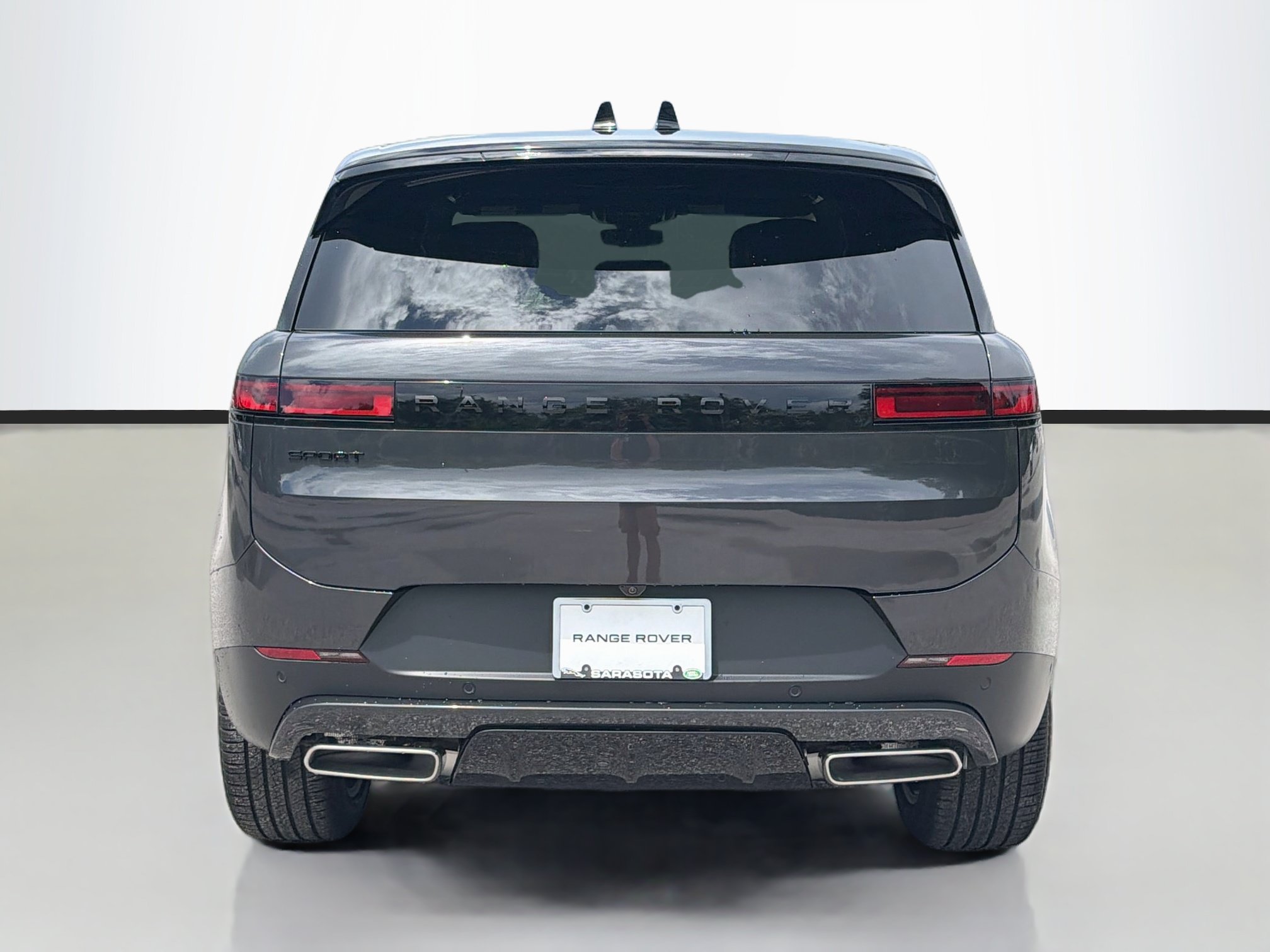 New 2027 Land Rover Range Rover Sport SE AWD/4WD image 4
