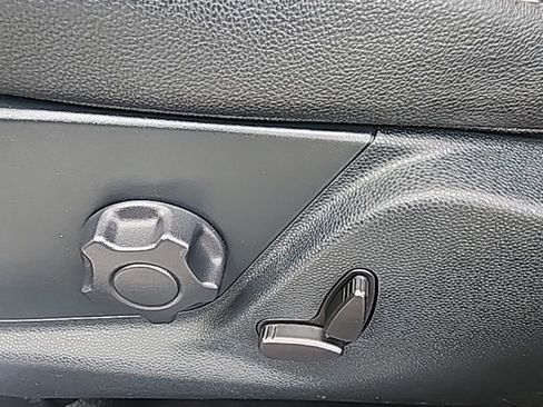 Certified 2022 Ford EcoSport SES AWD/4WD image 19