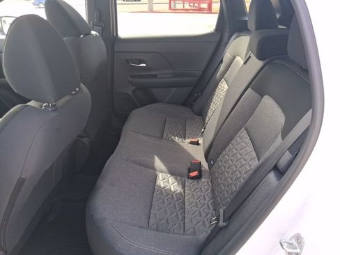 New 2026 Nissan Kicks SV w/ SV Premium Package image 25