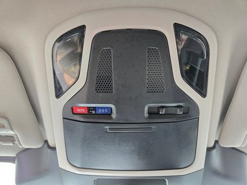 Used 2025 Subaru Legacy Premium AWD/4WD image 28