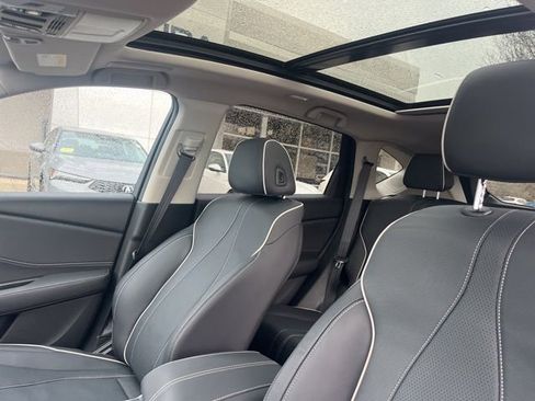 Certified 2025 Acura RDX SH-AWD w/ Advance Package image 40
