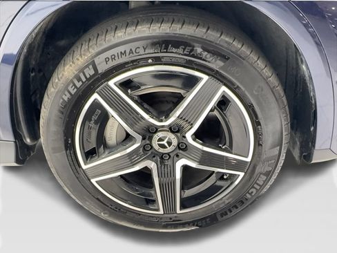 Used 2024 Mercedes-Benz GLC 300 4MATIC w/ AMG Line image 13