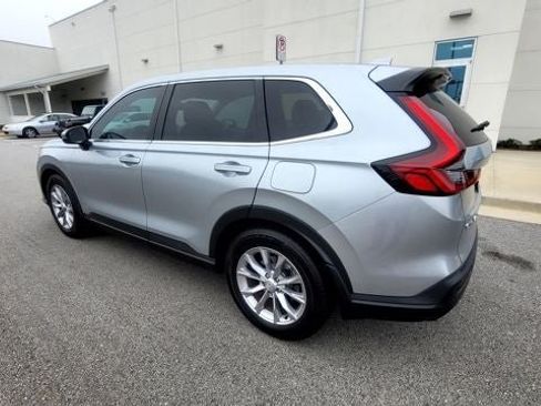 Certified 2025 Honda CR-V EX image 10