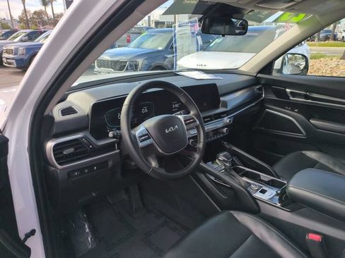Certified 2023 Kia Telluride S AWD/4WD image 14