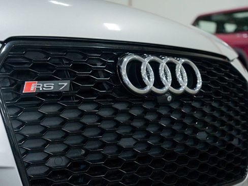 Used 2016 Audi RS 7 Prestige image 11