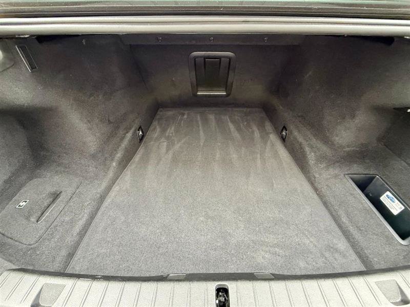 Used 2016 BMW 740i RWD image 38