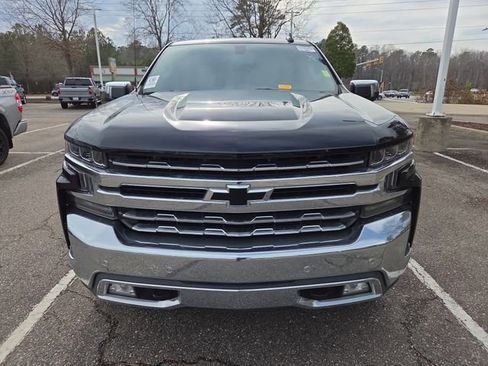 Used 2020 Chevrolet Silverado 1500 LTZ w/ LTZ Plus Package image 9