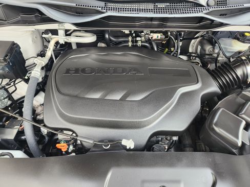 Used 2023 Honda Odyssey Elite image 34