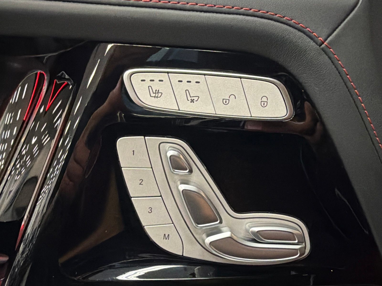 Used 2023 Mercedes-Benz G 63 AMG 4MATIC image 21