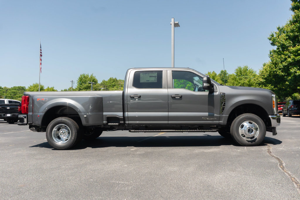 New 2026 Ford F350 XL AWD/4WD image 17