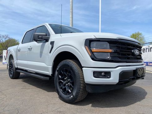 Used 2024 Ford F150 XLT w/ XLT Black Appearance Package AWD/4WD image 34