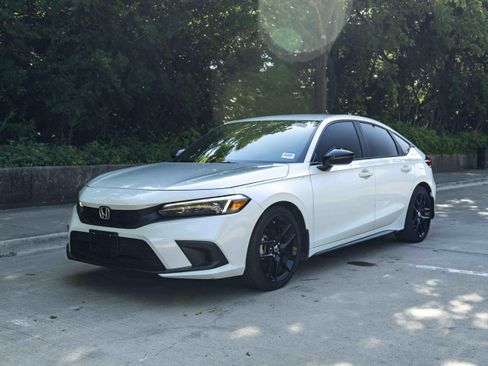 Used 2024 Honda Civic Sport image 5