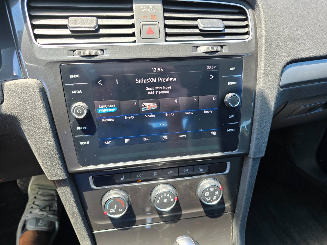 Used 2019 Volkswagen Golf S FWD image 14
