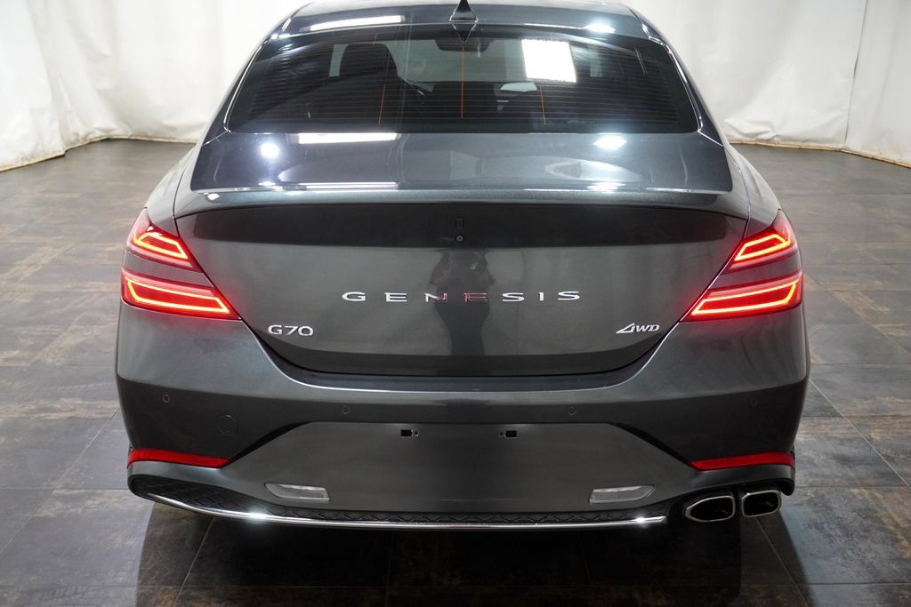 Used 2022 Genesis G70 2.0T w/ Prestige Package AWD/4WD image 6