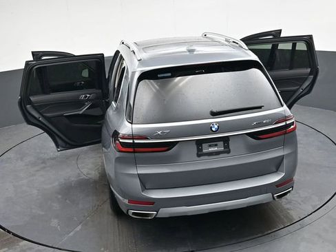 Used 2024 BMW X7 xDrive40i AWD/4WD image 43